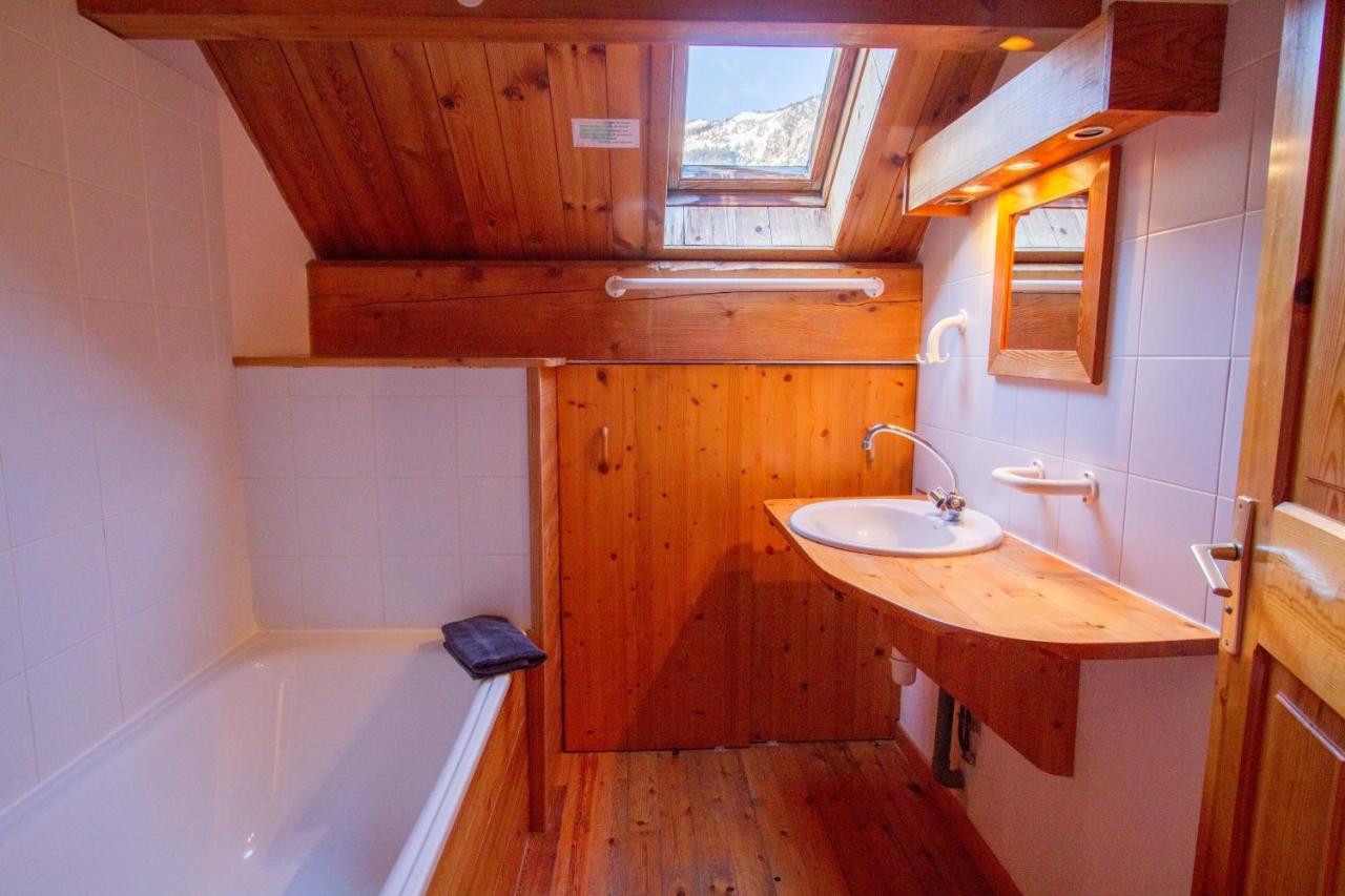 Chalet Le Melezin Hameau Des Chazals Nevache Hautes Alpes Exteriör bild